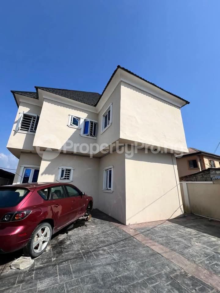House for sale Ilaje Ajah Lagos