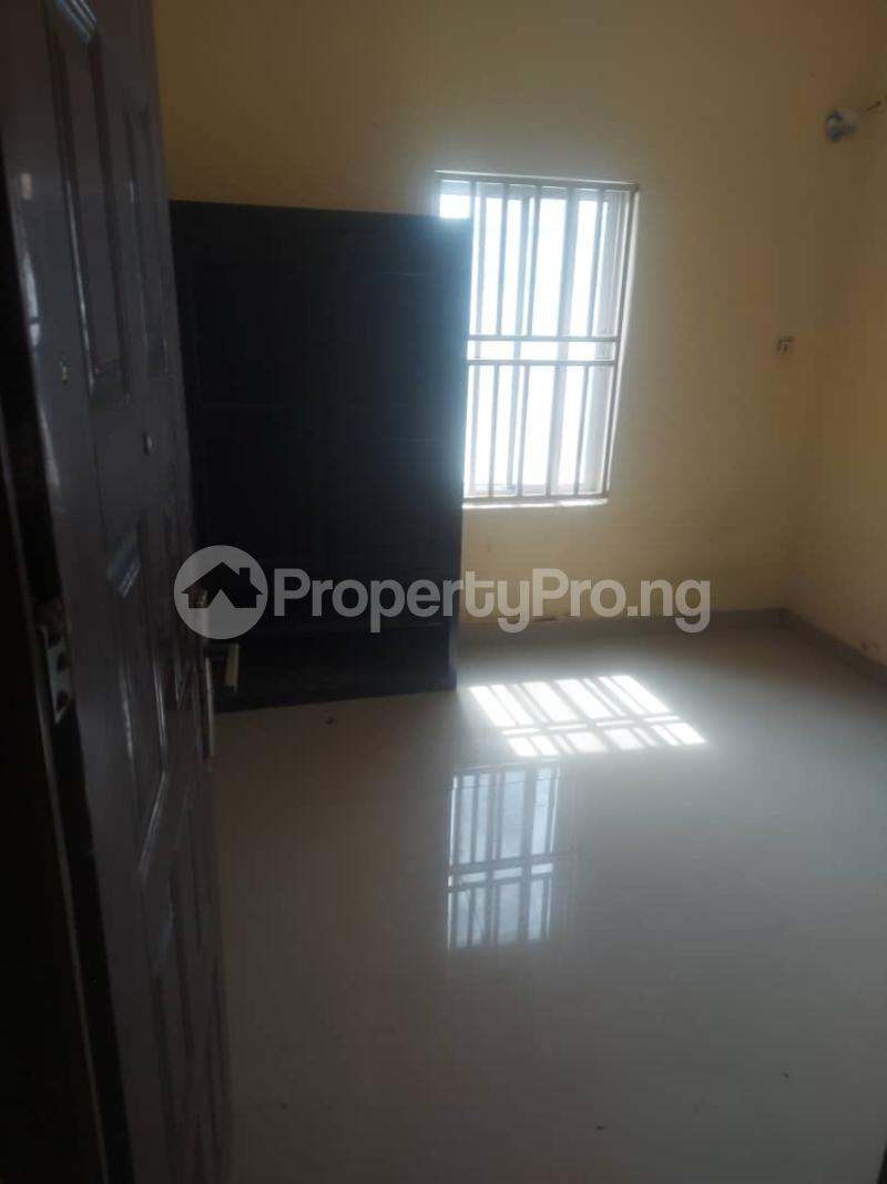 1 bedroom Flat / Apartment for rent Mafoluku Oshodi Lagos - 0