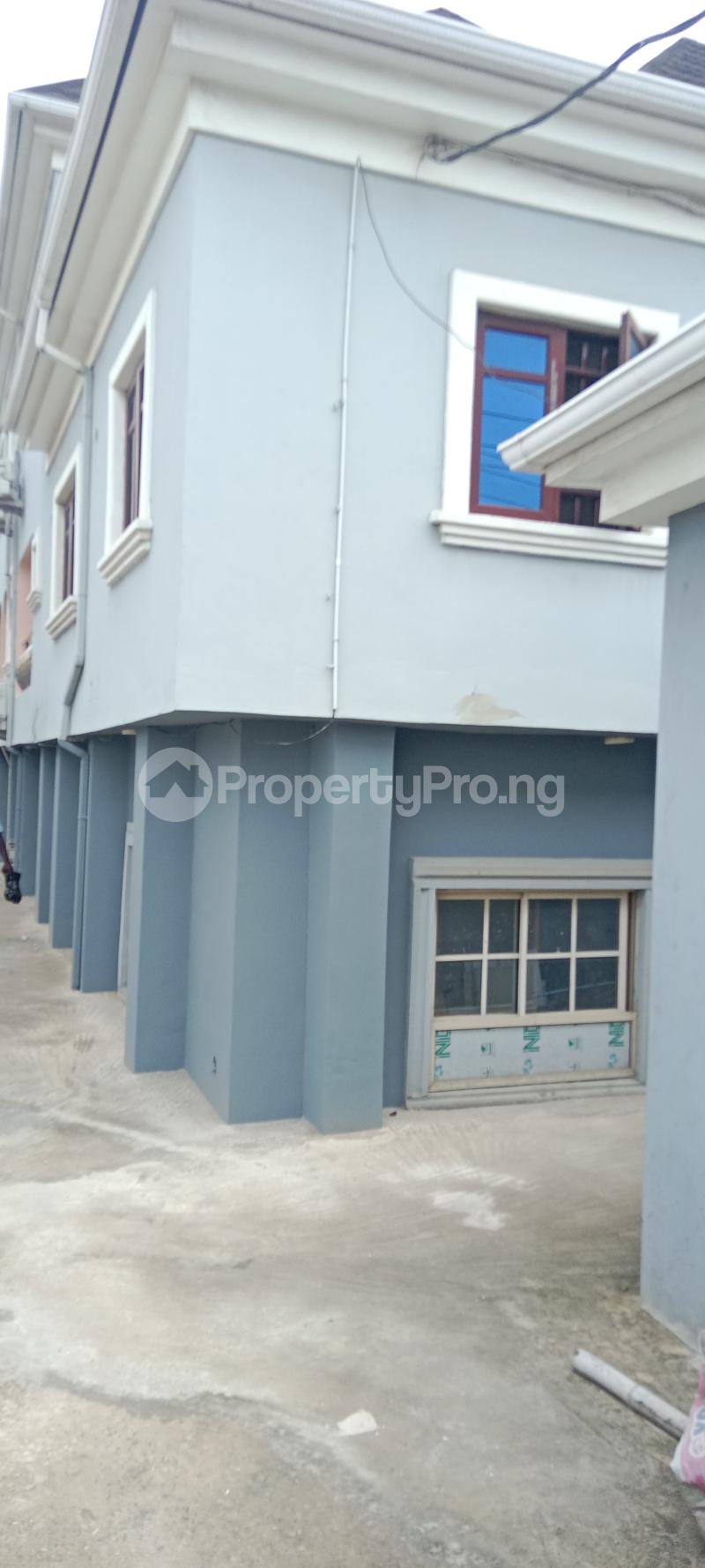 3 bedroom Flat / Apartment for rent Green Field Estate Ago palace Okota Lagos
