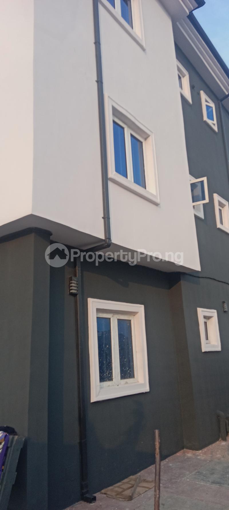3 bedroom Flat / Apartment for rent Hosanna Estate, Ago palace Okota Lagos