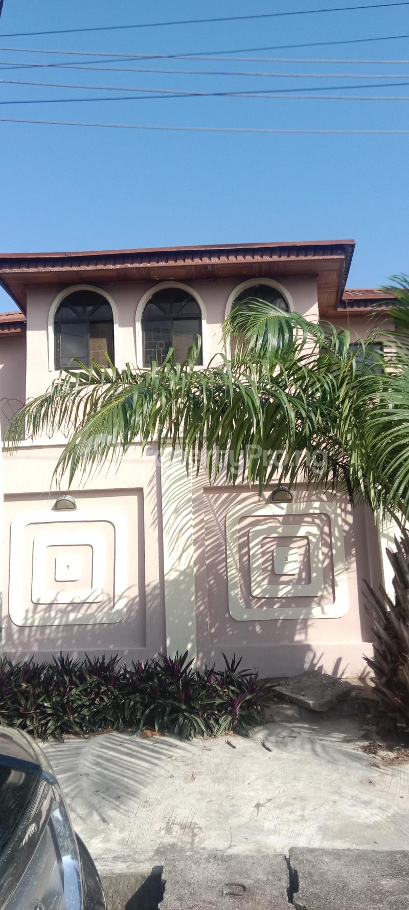 7 bedroom Flat / Apartment for rent Unity Estate Apple junction Amuwo Odofin Lagos