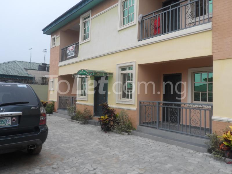 1 bedroom Flat / Apartment for rent Ogunfayo Royal Estate Lagos