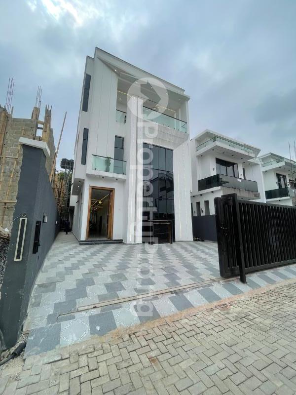 6 bedroom House for sale Chevron Toll Gate Lekki Lagos