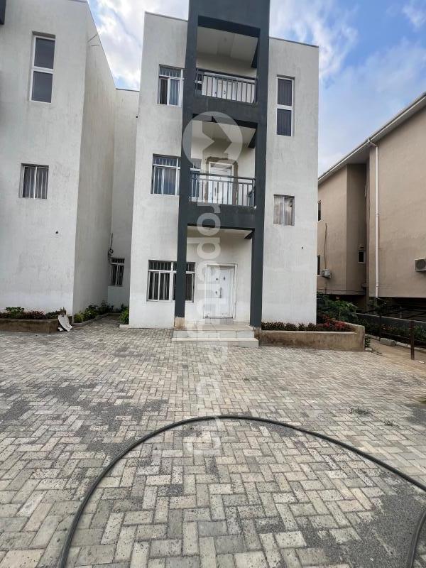 4 bedroom House for rent Guzape Abuja