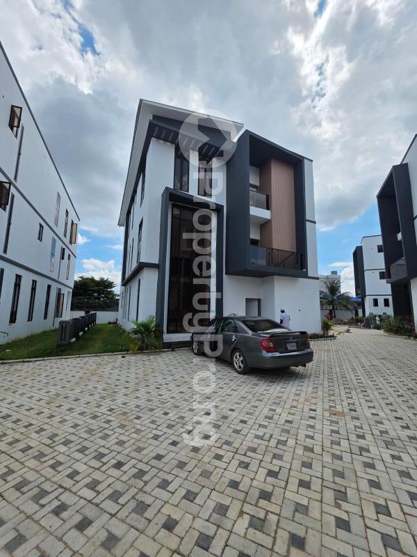 6 bedroom House for sale Mabushi Abuja - 0