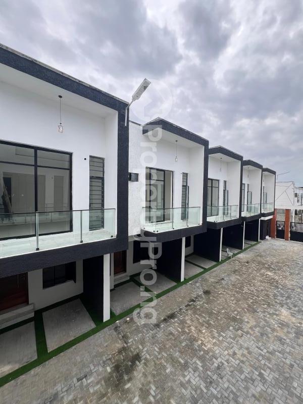 4 bedroom House for sale Ikota Lekki Lagos