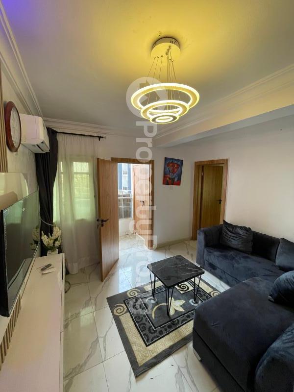 1 bedroom Flat / Apartment for shortlet Akoka Yaba Lagos