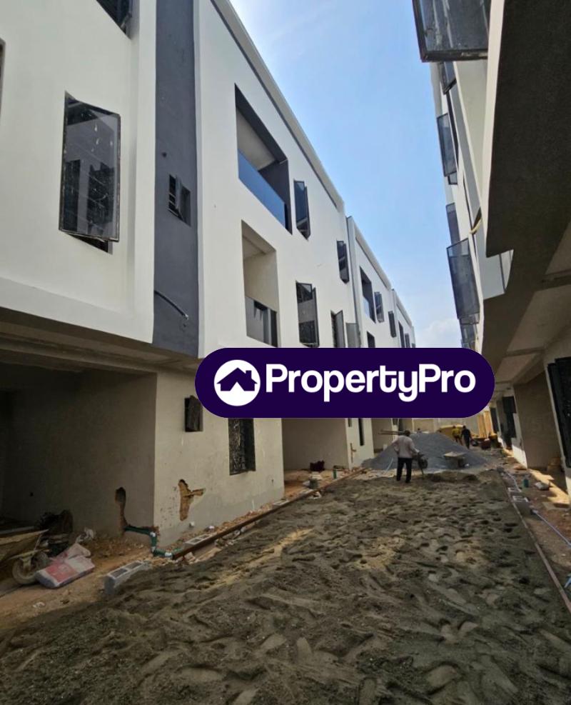 4 bedroom House for sale Gbagada Lagos