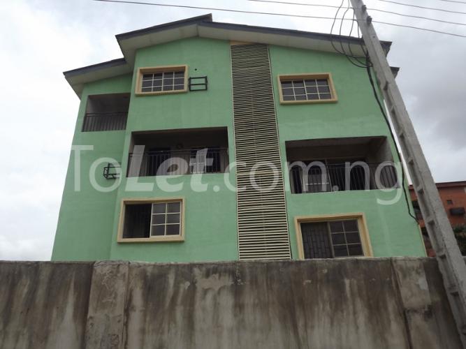 3 bedroom Flat / Apartment for rent Ibadan Close Ikeja Ikeja Lagos
