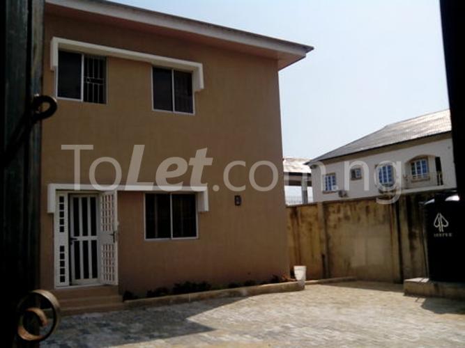 3 bedroom House for rent Maruwa, Penusula Area Lekki Lekki Lagos