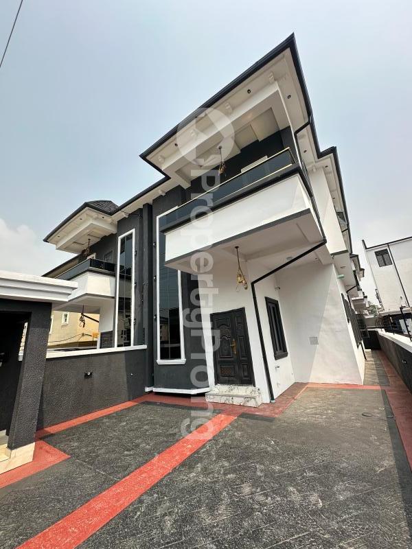 4 bedroom House for sale  Osapa london Lekki Lagos