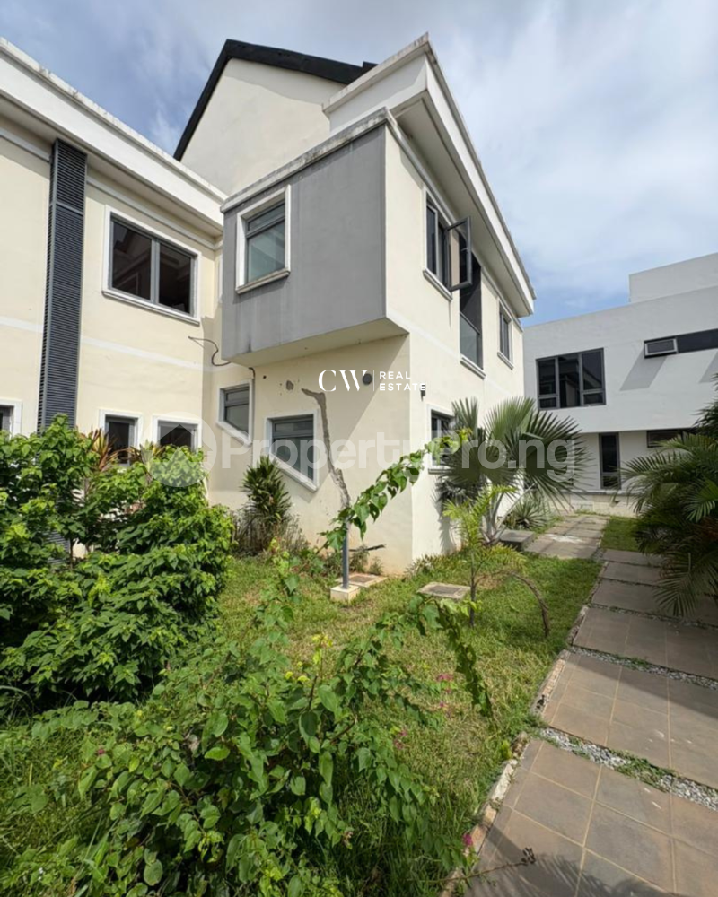 5 bedroom House for rent Ikate Lekki Lagos