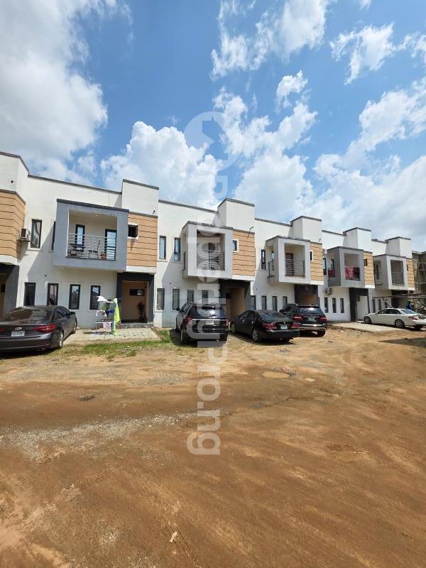 4 bedroom House for sale Nizamiye Hospital, Idu Abuja