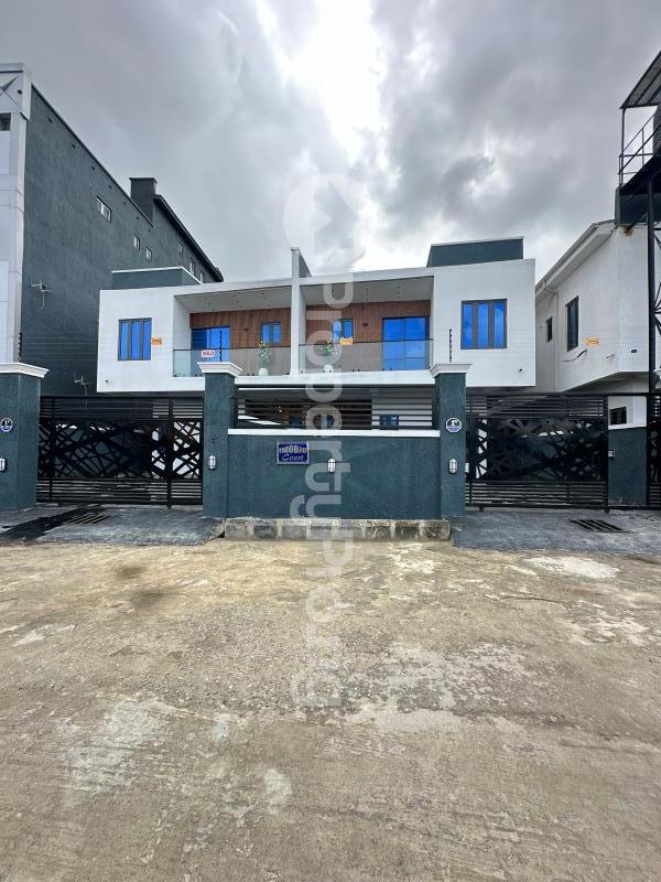 4 bedroom House for sale Gated Estate Ado Ajah Lagos
