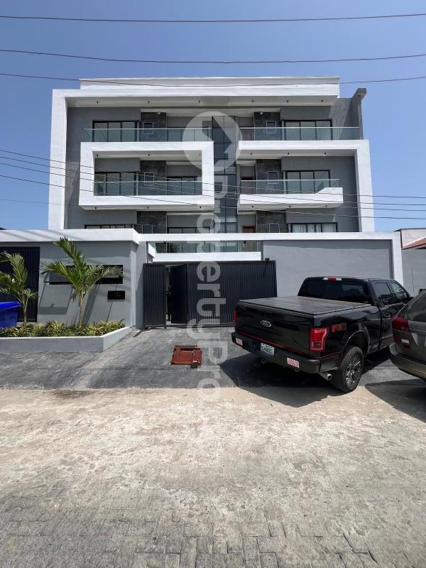 3 bedroom Flat / Apartment for sale Lekki Phase 1 Lekki Lagos