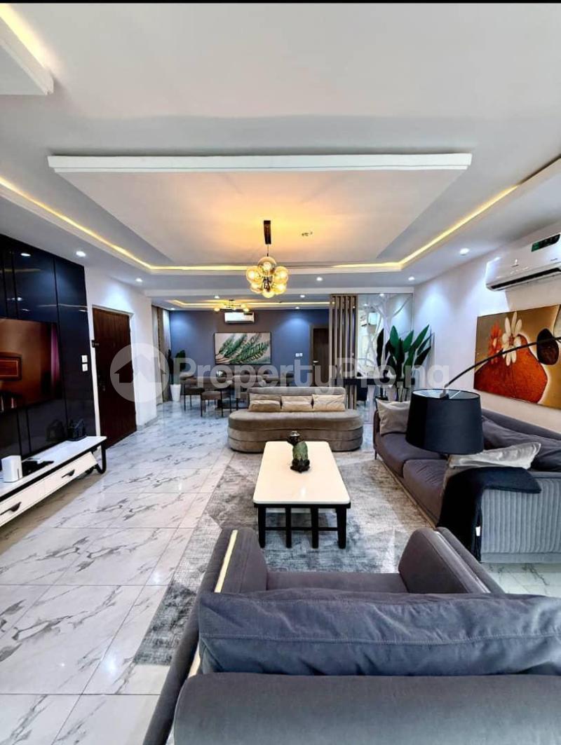 3 bedroom Flat / Apartment for shortlet ONIRU Victoria Island Lagos