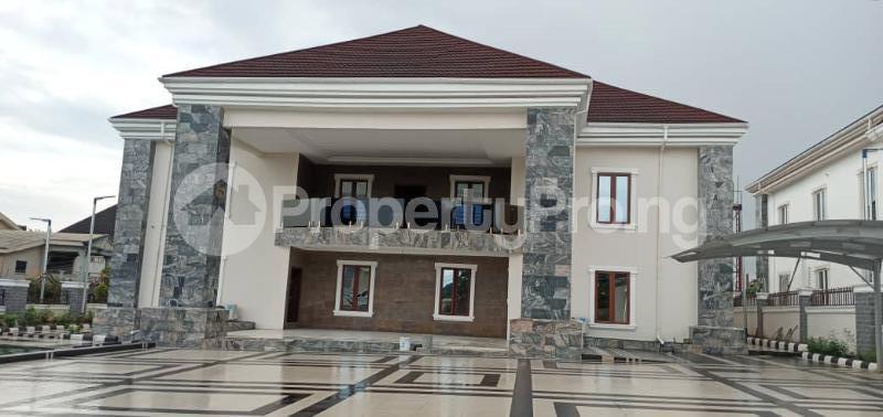 6 bedroom House for sale Owerri Imo