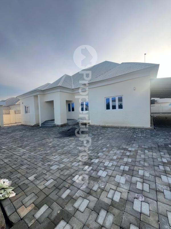 3 bedroom House for sale Fortroyal Home Estate Airport Road Abuja Lugbe Abuja