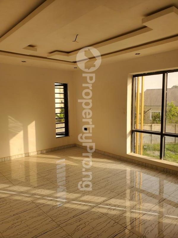 4 bedroom House for sale Off 7up Olubadan Avenue Oluyole Estate Ibadan Oyo