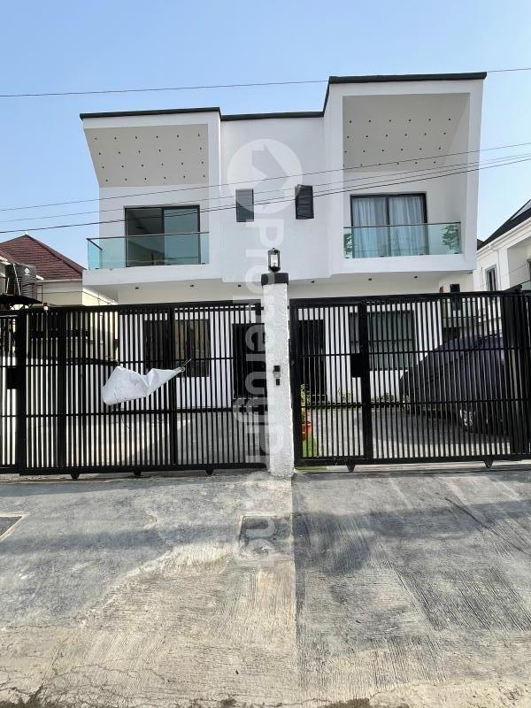 4 bedroom House for sale Chevron Drive Lekki Lagos