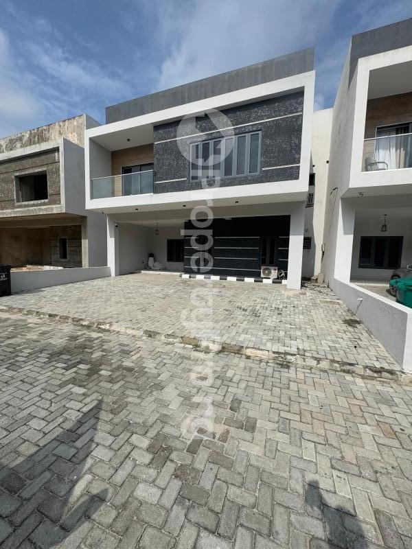 3 bedroom House for sale Abraham adesanya estate Ajah Lagos