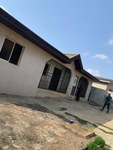 2 bedroom House for sale Olorunshola Ayobo Ipaja Lagos