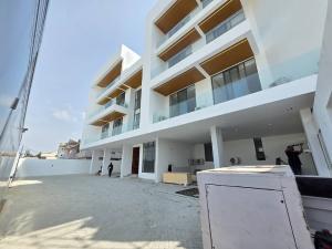 1 bedroom Flat / Apartment for sale ONIRU Victoria Island Lagos