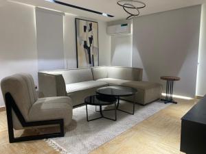1 bedroom Flat / Apartment for shortlet Yaba Lagos