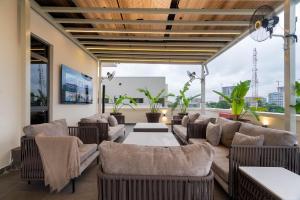 1 bedroom Flat / Apartment for shortlet Off Adeola Odeku Victoria Island Lagos