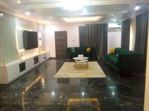 1 bedroom Flat / Apartment for shortlet Off Oba Akinjobi Way Ikeja Lagos