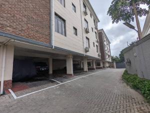 1 bedroom House for rent Shoreline Banana Island Ikoyi Lagos