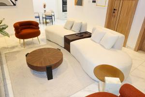 Flat / Apartment for shortlet Ologolo Lekki Lagos