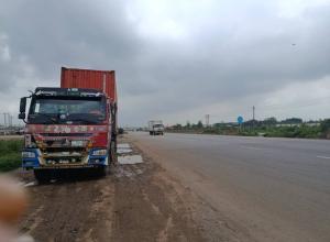 Land for sale Lagos Ibadan Express Way Akala Express Ibadan Oyo