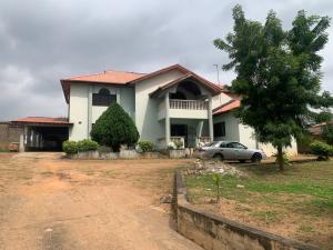 House for sale Beside Officer's Mess, Agodi Ibadan Oyo