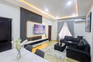 1 bedroom Flat / Apartment for shortlet Life Camp Abuja