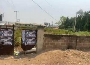Land for sale Idi Ape, Beside Nnpc Filling Station Ibadan Oyo
