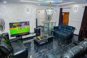 2 bedroom Flat / Apartment for shortlet Off Imowo Street Ijebu Ode Ijebu Ode Ogun