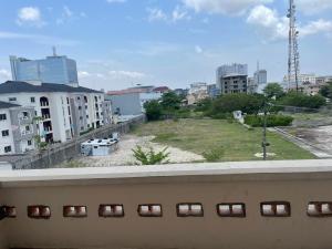 2 bedroom House for rent Victoria Island Lagos