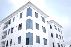2 bedroom Flat / Apartment for rent Surulere Lagos