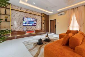 2 bedroom Flat / Apartment for shortlet Meadow Hall Way Ikate Lekki Lagos