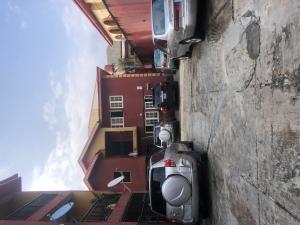 2 bedroom House for rent Alpha Beach Road Lekki Lagos