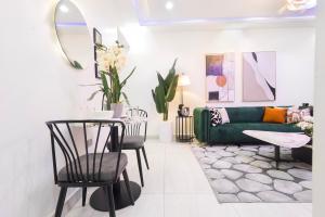 Flat / Apartment for shortlet Freedom Way Lekki Lagos