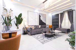 2 bedroom Flat / Apartment for shortlet Off Freedom Way Lekki Lagos
