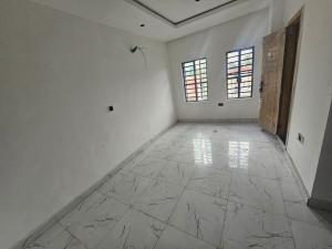 2 bedroom Flat / Apartment for rent Yaba Lagos