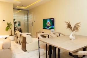 2 bedroom Flat / Apartment for shortlet Jabi Abuja