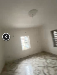 2 bedroom Flat / Apartment for rent Adekunle Yaba Lagos