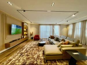 2 bedroom Commercial Property for shortlet Lekki Phase 1 Lekki Lagos