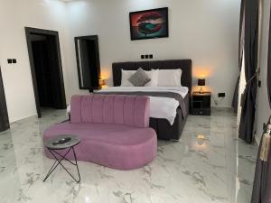 2 bedroom Flat / Apartment for shortlet Kado Abuja