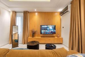 2 bedroom Flat / Apartment for shortlet Thomas estate Ajah Lagos