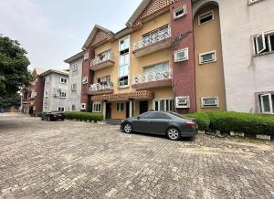 2 bedroom Flat / Apartment for rent Estate Lekki Lagos